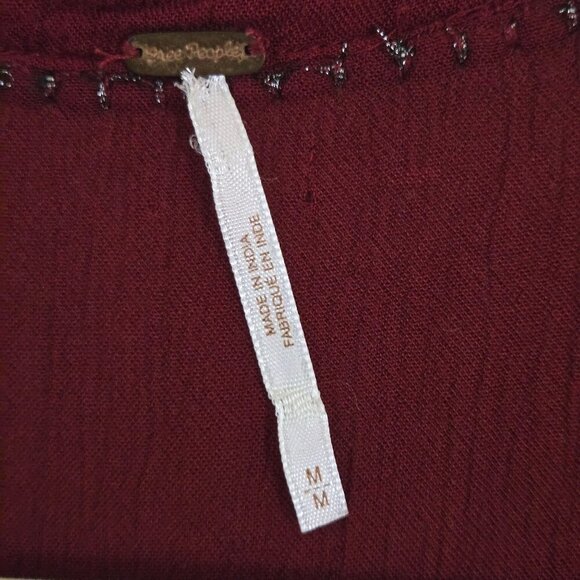 Free People Iris Cranberry Cream Crochet Wood Bead Detail Bohemian Top Size M - Picture 12 of 13